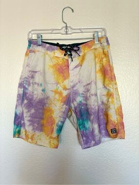 Billabong Men's Tie-Dye Swim Trunks Purple, Yellow & Teal Size 28 Lo Tide Beach